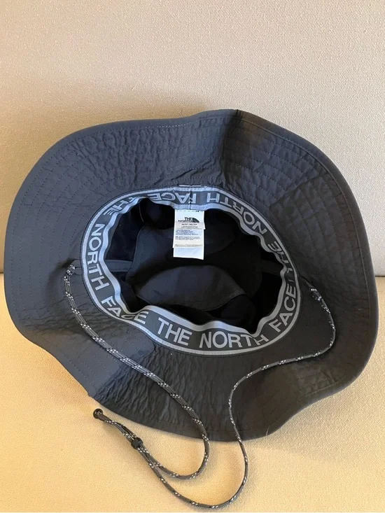 The North Face Black Hat - Picture 3 of 4